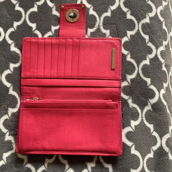 MARC BY MARC JACOBS - Picture 2 of 11